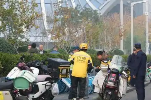 北京将开展非机动车专项治理，电动车乱象能否终结？