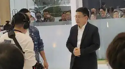 余承东回应被骂：华为高管的“硬核”态度引发热议