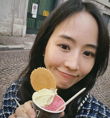 张钧甯生日海边撒欢，素颜出镜状态绝佳，网友：这才是生活该有的