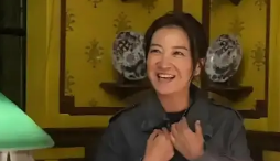 贾玲43岁庆生照曝光：气质飒爽引热议，瘦身成果获网友点赞