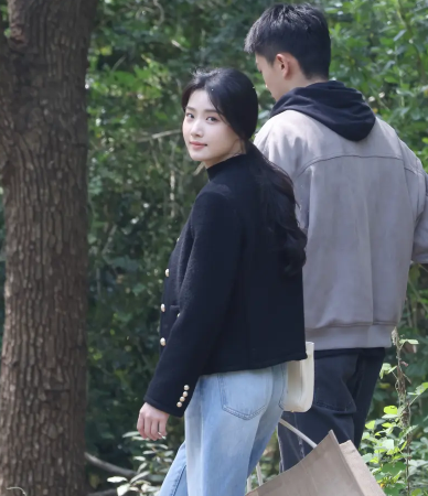 卢昱晓《轧戏》路透曝光