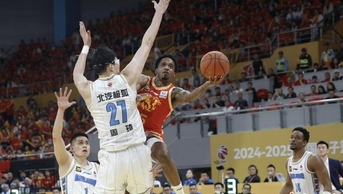 广厦迎队史CBA总决赛首胜 大比分追平北京