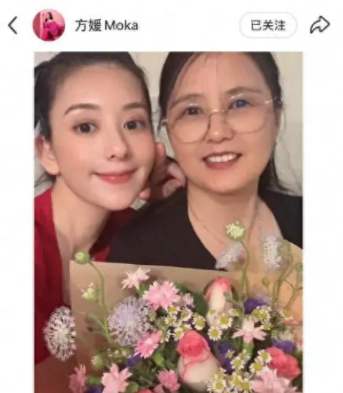 59岁郭富城陪岳母过母亲节，孝心满满显温情