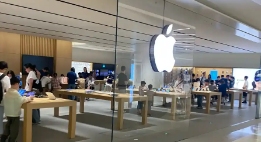 iPhone 16 Pro大幅降价引热议，线上线下价格差异明