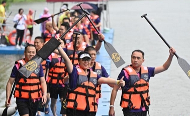 2025年广州市龙舟锦标赛已于5月17日在广州橙马麓湖水上活动中心正式开赛