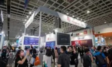 江波龙展出QLC固态硬盘XP2350：基于FG NAND技术，重新定义大容量存储