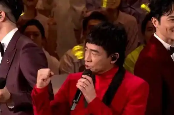 陈小春演唱会上座率惊人